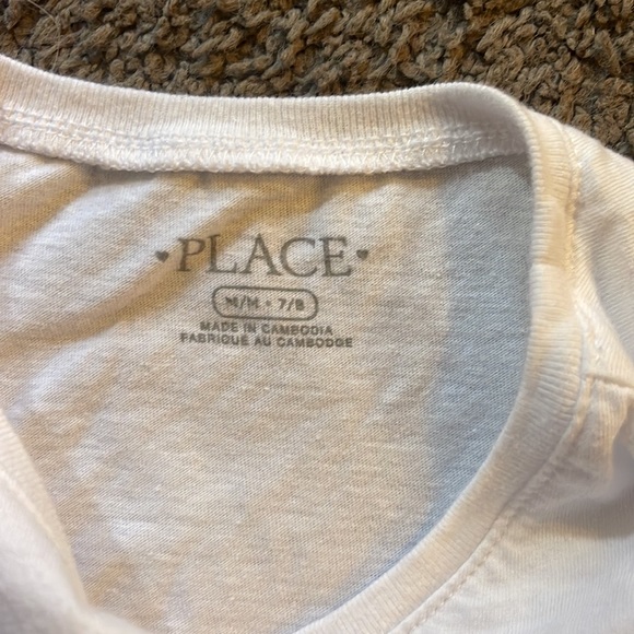 Childrens Place “I am 6” birthday shirt - Picture 2 of 2